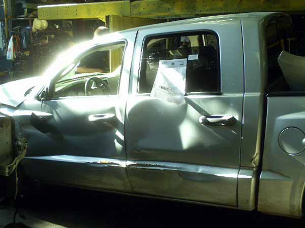  Dodge DAKOTA  2006    EN DESARME