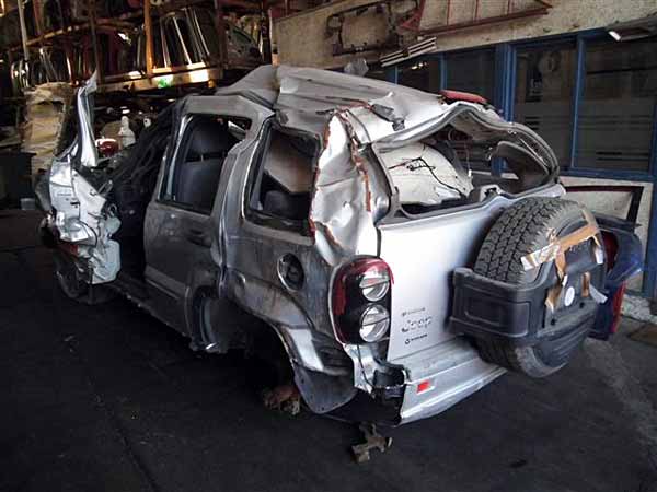  Jeep GRAND CHEROKEE 2006    EN DESARME