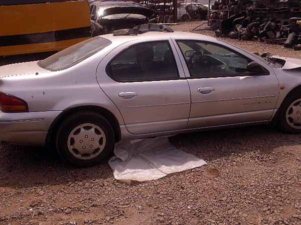  Chrysler STRATUS     EN DESARME