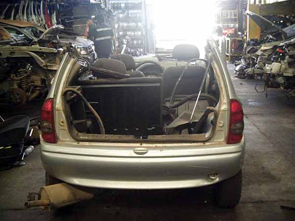  Chevrolet CORSA 2003    EN DESARME