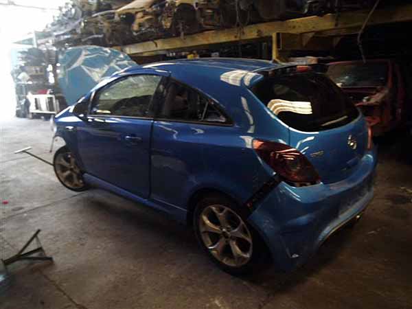 CAJA DE CAMBIOS Opel CORSA   USADA  EN DESARME