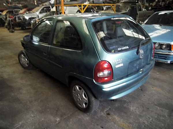  Chevrolet CORSA 2004    EN DESARME