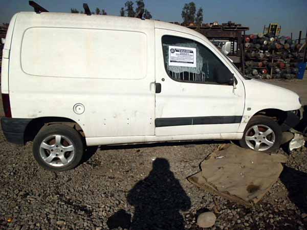 Peugeot PARTNER 2006    EN DESARME