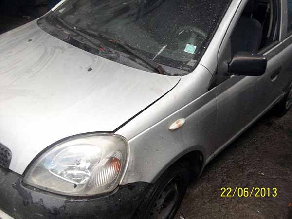  Toyota YARIS 2003    EN DESARME