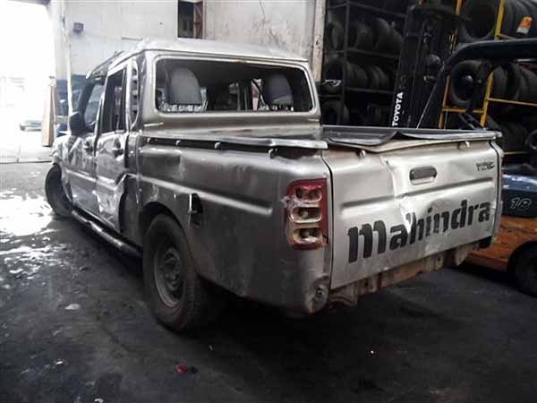  Mahindra PICK UP 2011    EN DESARME