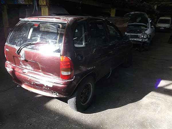  Chevrolet CORSA 1999    EN DESARME