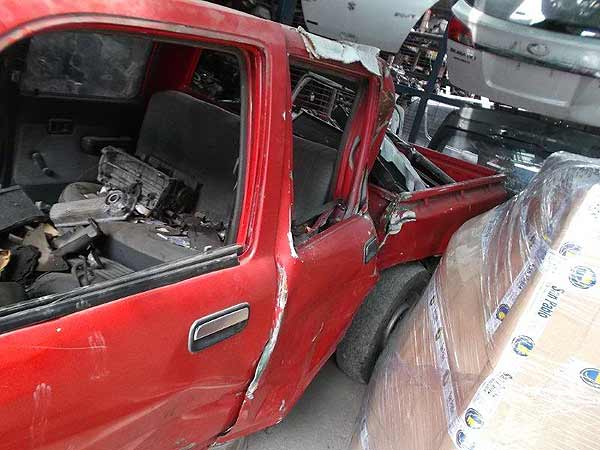  Toyota HILUX 1997    EN DESARME