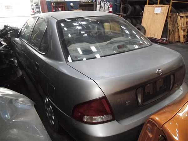  Nissan SENTRA 2001    EN DESARME
