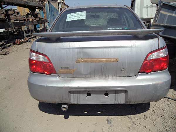  Subaru IMPREZA 2004    EN DESARME