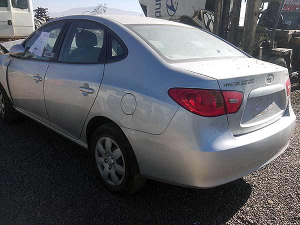  Hyundai ELANTRA 2008    EN DESARME