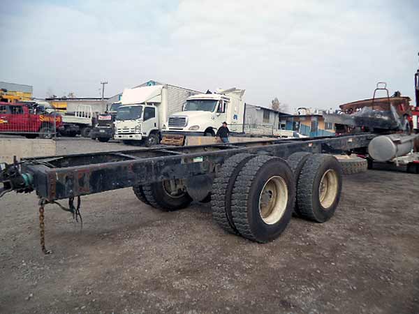  Freightliner M2 2013    EN DESARME
