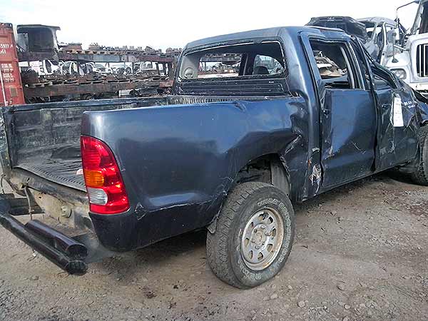  Toyota HILUX 2011    EN DESARME