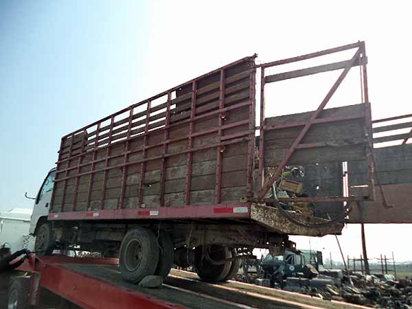  Chevrolet NPR 1998    EN DESARME