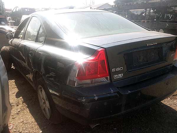  Volvo S60 2007    EN DESARME