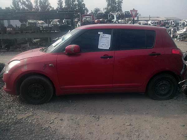  Suzuki SWIFT 2009    EN DESARME