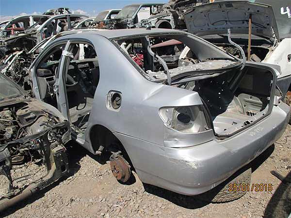  Toyota COROLLA 2006    EN DESARME