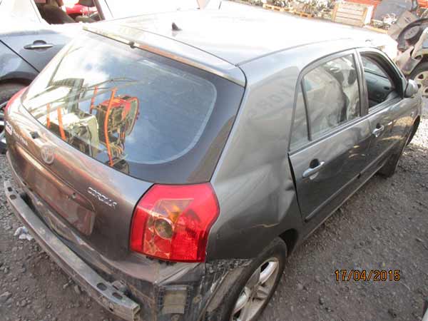  Toyota COROLLA 2006    EN DESARME