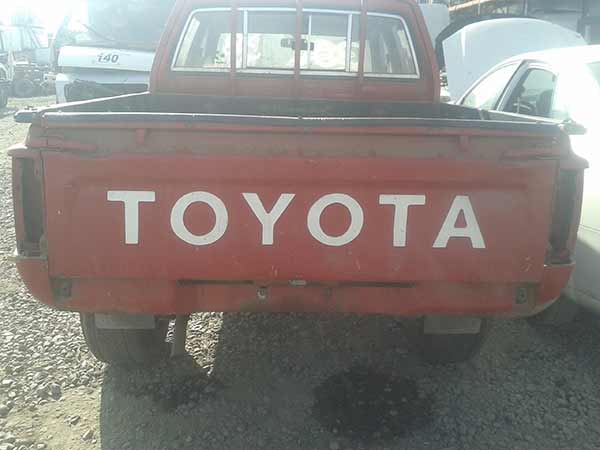  Toyota HILUX 1996    EN DESARME