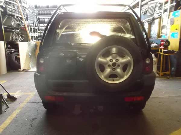 COMPUTADOR Land Rover Frrelander 2000  USADO  EN DESARME