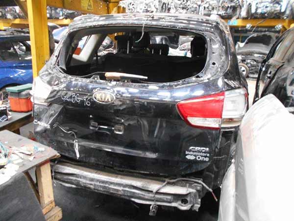  Kia CARENS 2015    EN DESARME