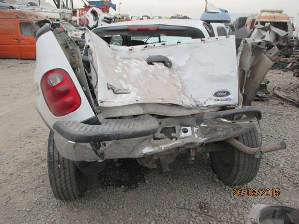  Ford F150 2004    EN DESARME