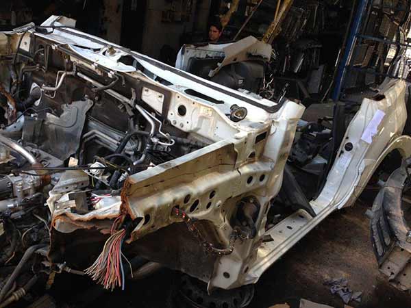  Mitsubishi MONTERO 2013    EN DESARME