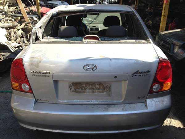  Hyundai ACCENT 2005    EN DESARME