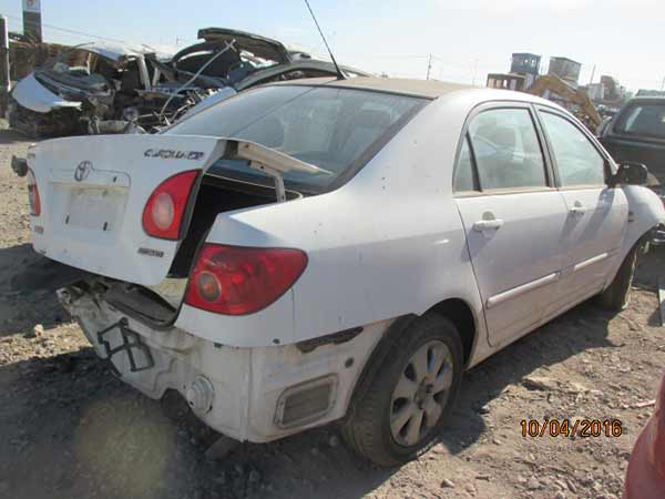  Toyota COROLLA 2013    EN DESARME
