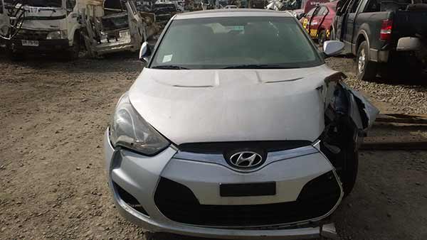  Hyundai VELOSTER 2014    EN DESARME