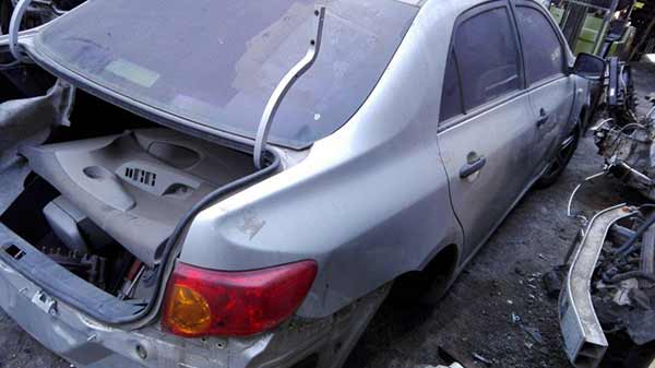  Toyota COROLLA 2010    EN DESARME