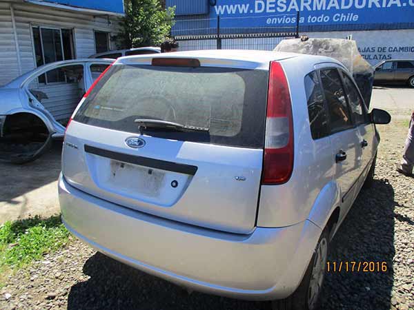  Ford FIESTA 2004    EN DESARME