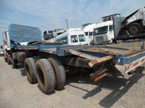  Mercedes-Benz 2428 2006    EN DESARME
