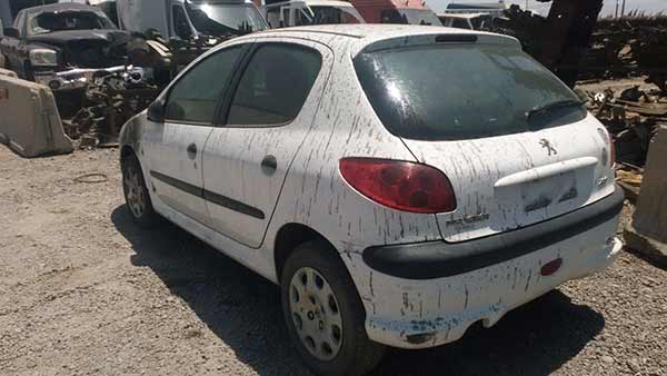  Peugeot 206 2005    EN DESARME
