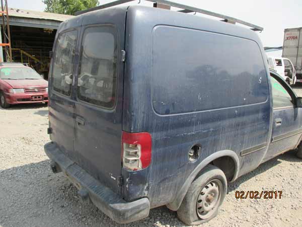 MUñON Opel COMBO 1995  USADO  EN DESARME