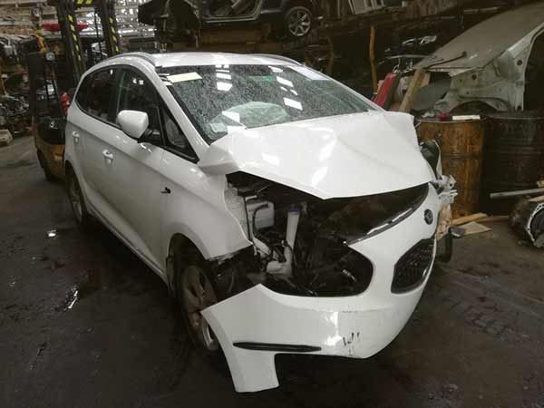  Kia CARENS 2016    EN DESARME