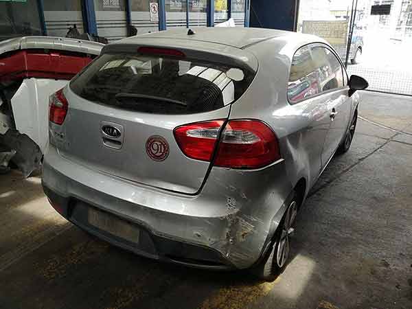  Kia Rio 2012    EN DESARME