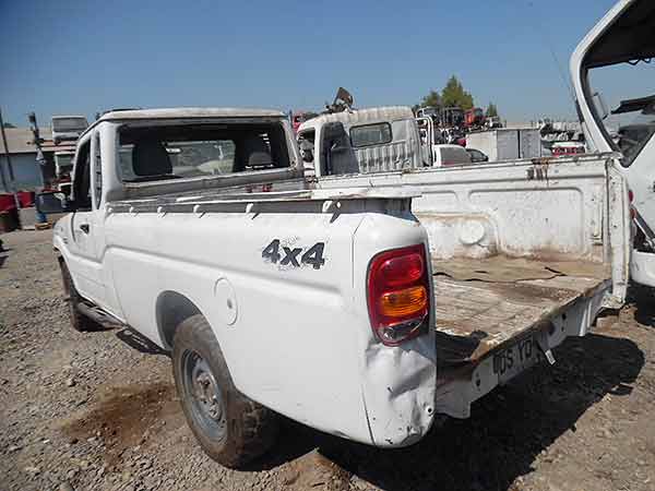 Mahindra PICK UP 2012    EN DESARME