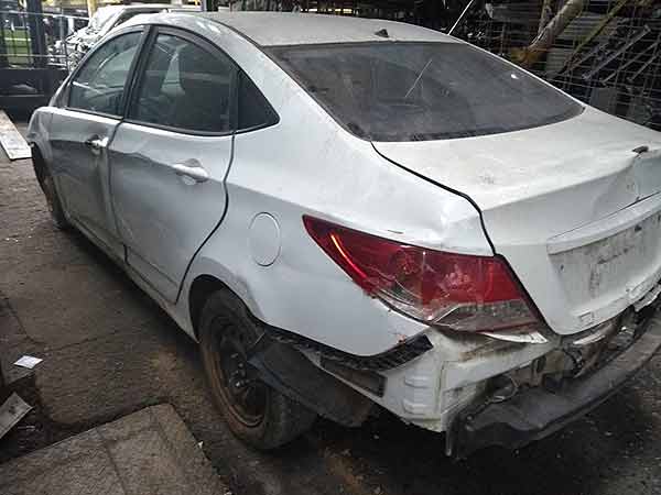  Hyundai ACCENT 2013    EN DESARME