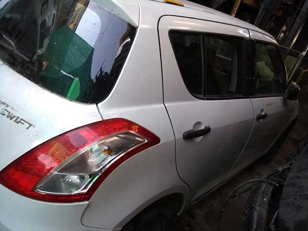  Suzuki SWIFT 2013    EN DESARME
