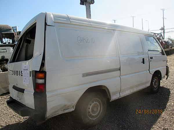  Mitsubishi L300 2014    EN DESARME