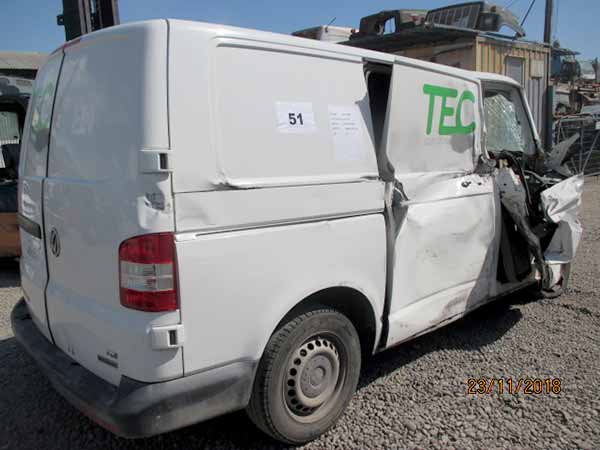  Volkswagen Transporter 2015    EN DESARME