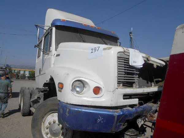  Freightliner FL112 1997    EN DESARME