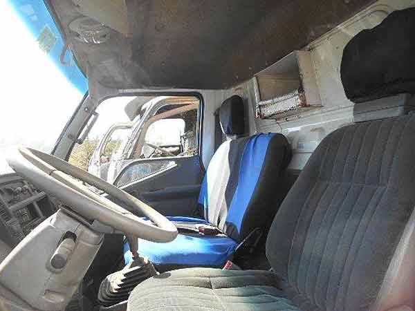  Mitsubishi CANTER 1999    EN DESARME