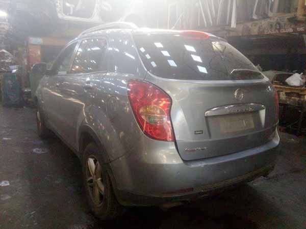  Ssangyong KORANDO 2014    EN DESARME