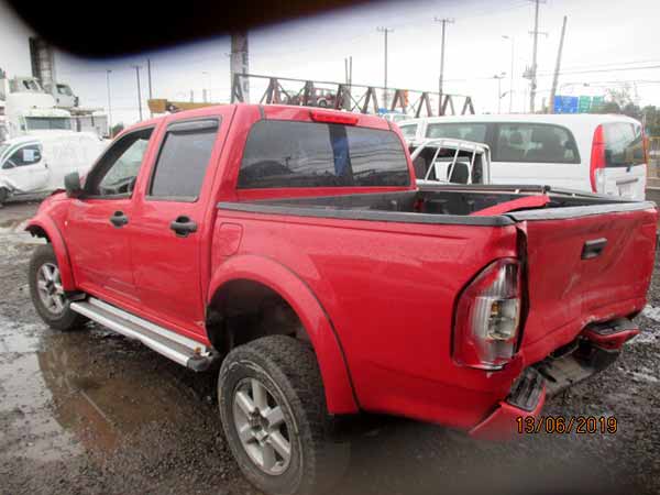  Chevrolet LUV 2009    EN DESARME