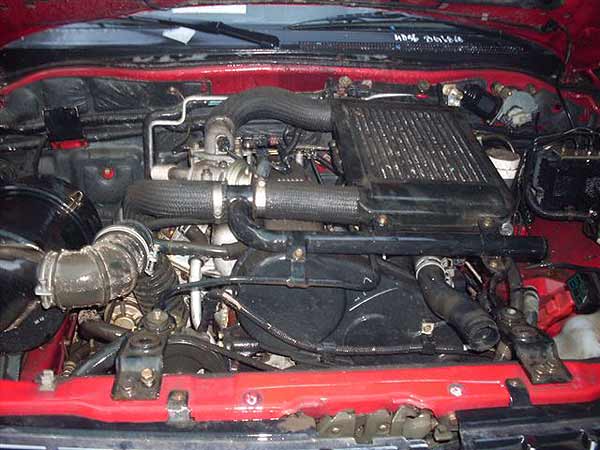  Mitsubishi L200 2004    EN DESARME