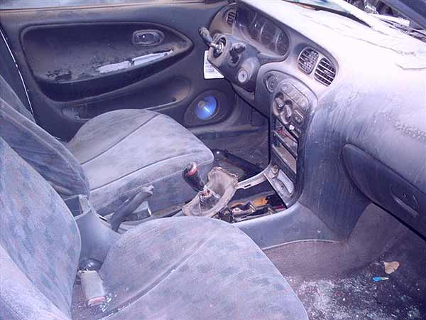  Hyundai ELANTRA 1997    EN DESARME