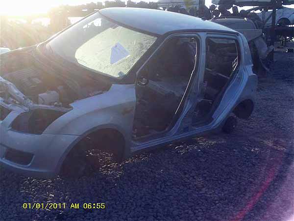  Suzuki SWIFT 2009    EN DESARME
