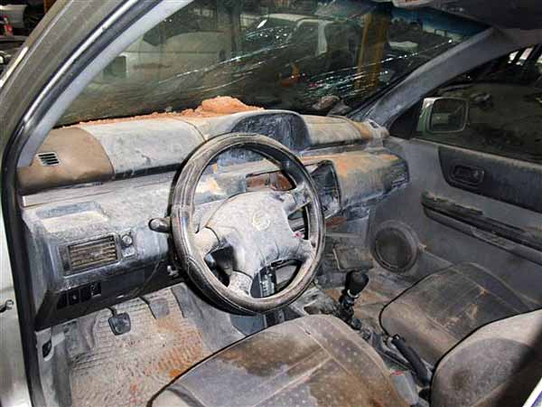  Nissan XTRAIL 2004    EN DESARME
