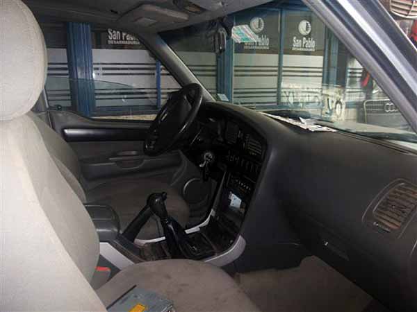 Ssangyong MUSSO 2005    EN DESARME